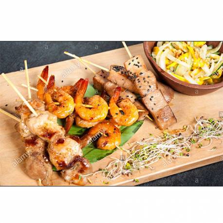 PANIER DE BROCHETTES MIXTES