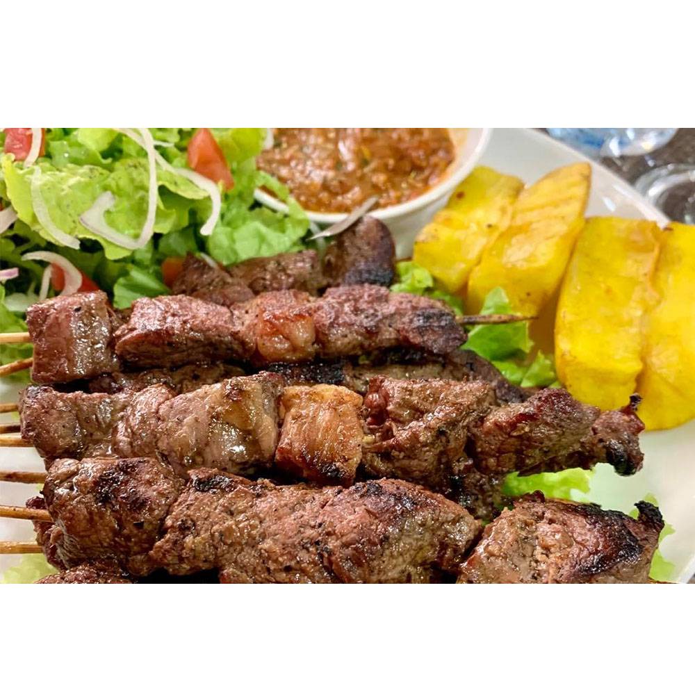ASSIETTE DE BROCHETTES DE FILET DE ZEBU (10 PCE)