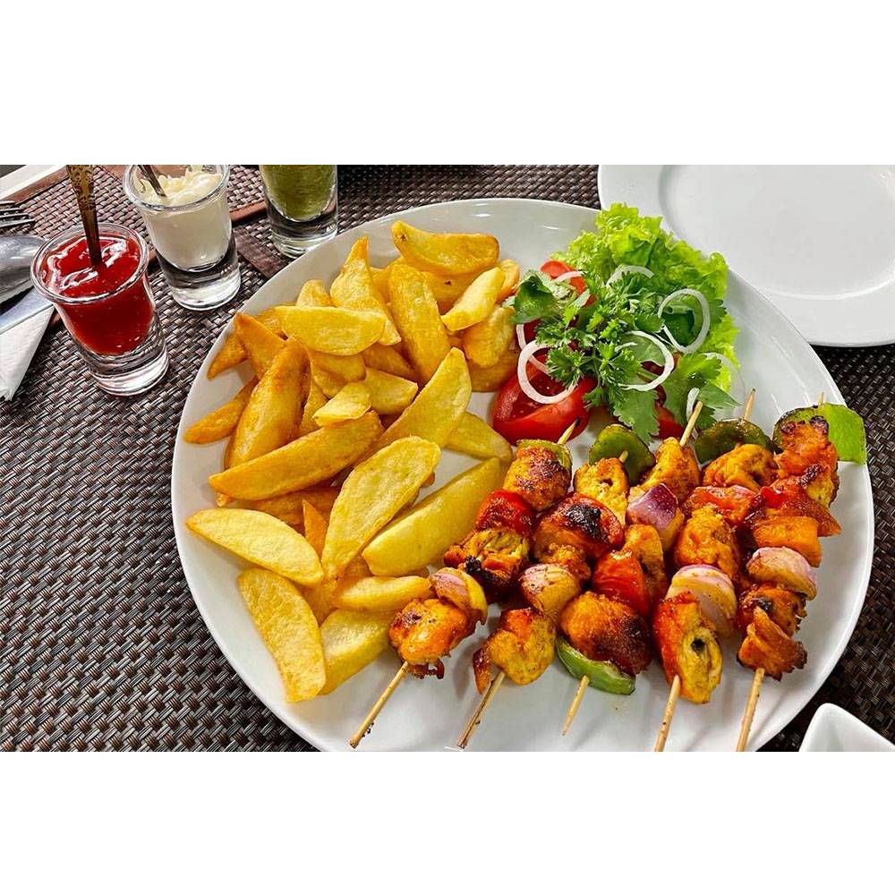 CHICKEN TIKKA MASSALA