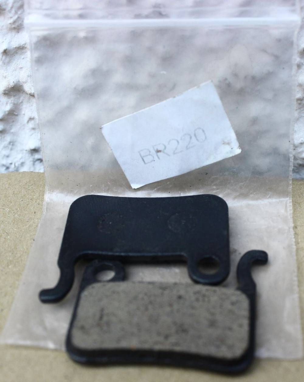 PLAQUETTE DE FREIN BR220