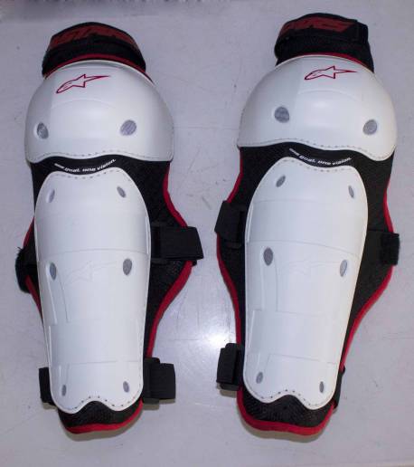 GENOUILLERE ALPINESTARS A-LINE KNEE/SHIN GUARD BLACK WHITE